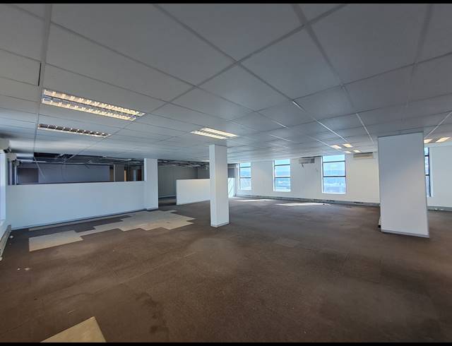 772M² OFFICE TO LET IN CRAIGHALL